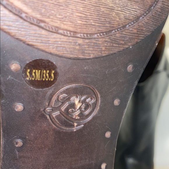 Lucky Brand Leather Bootie - Picture 6 of 11